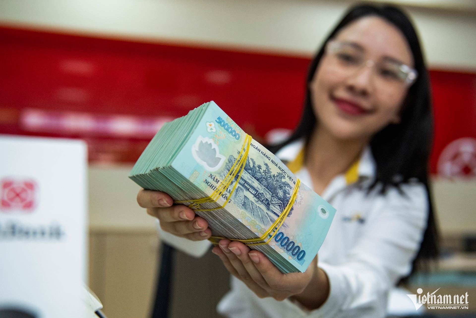 W-ngan hang 1 125887.jpg