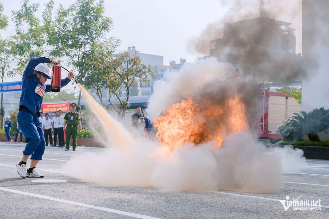 W-thuc hanh chua chay 13942.jpg