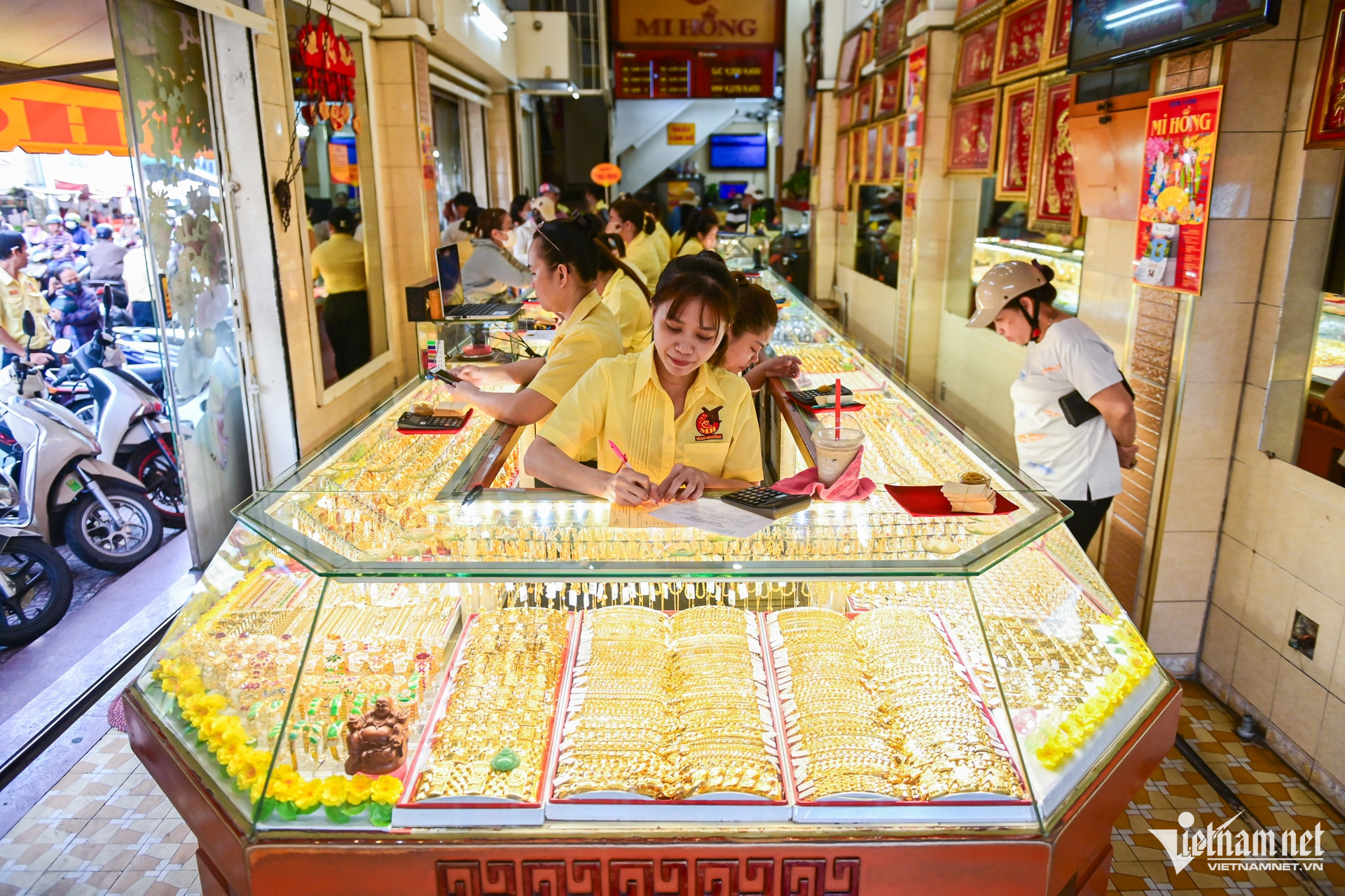 W-vàng   nguyễn huế 10.jpg