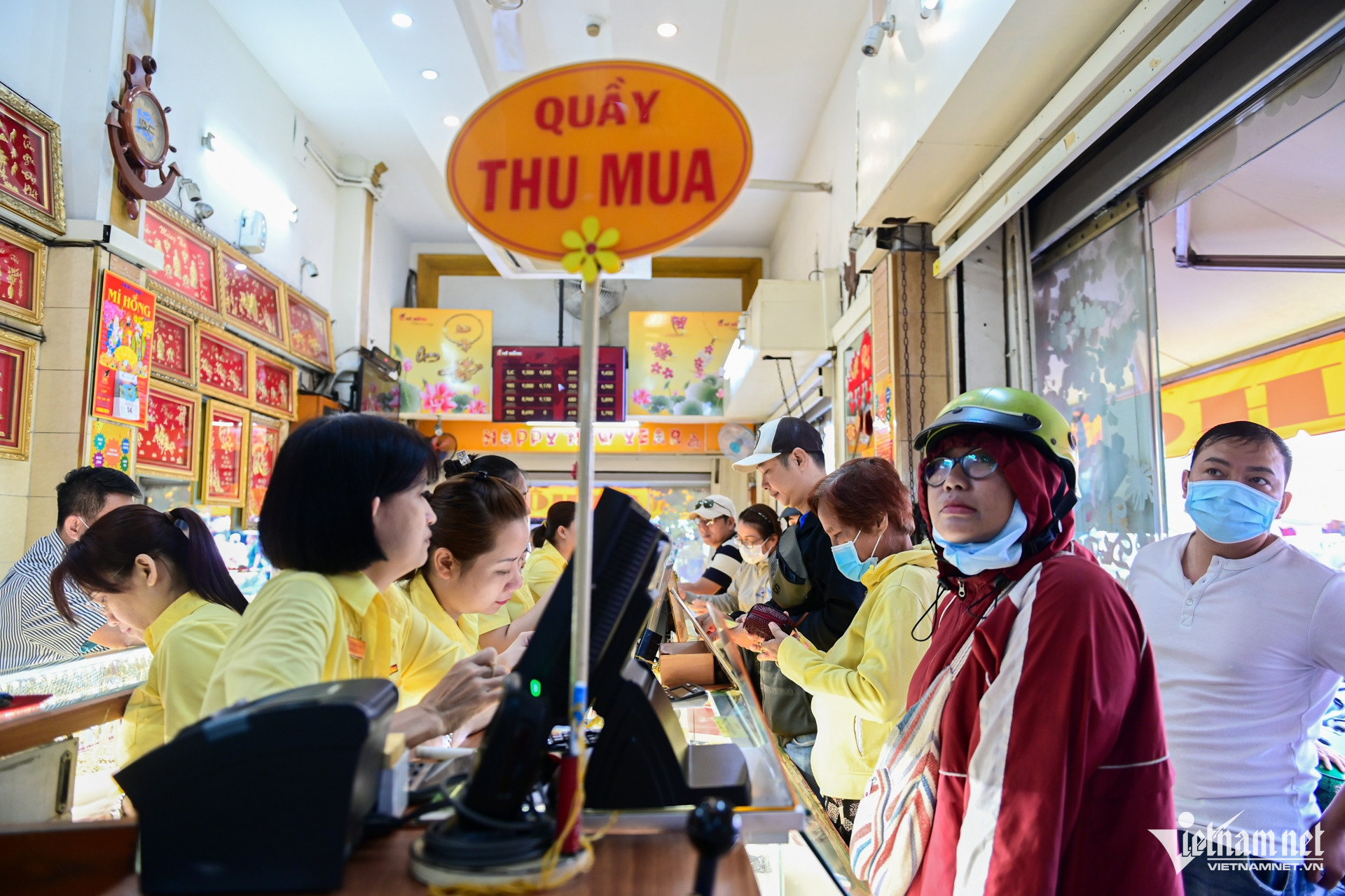 W-vàng   nguyễn huế 11.jpg