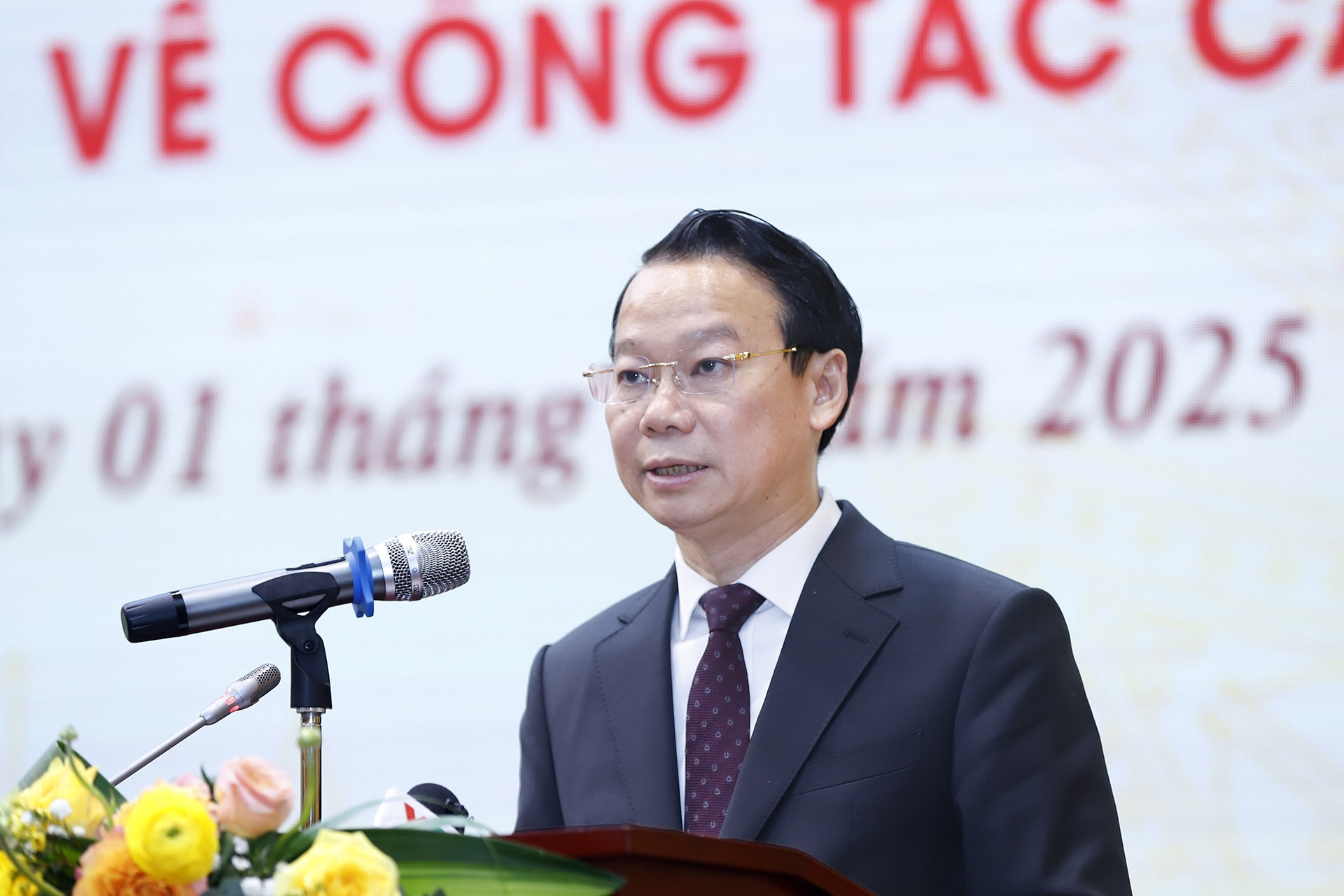 Bộ trưởng Nông nghiệp và Môi trường phân công nhiệm vụ 10 thứ trưởng