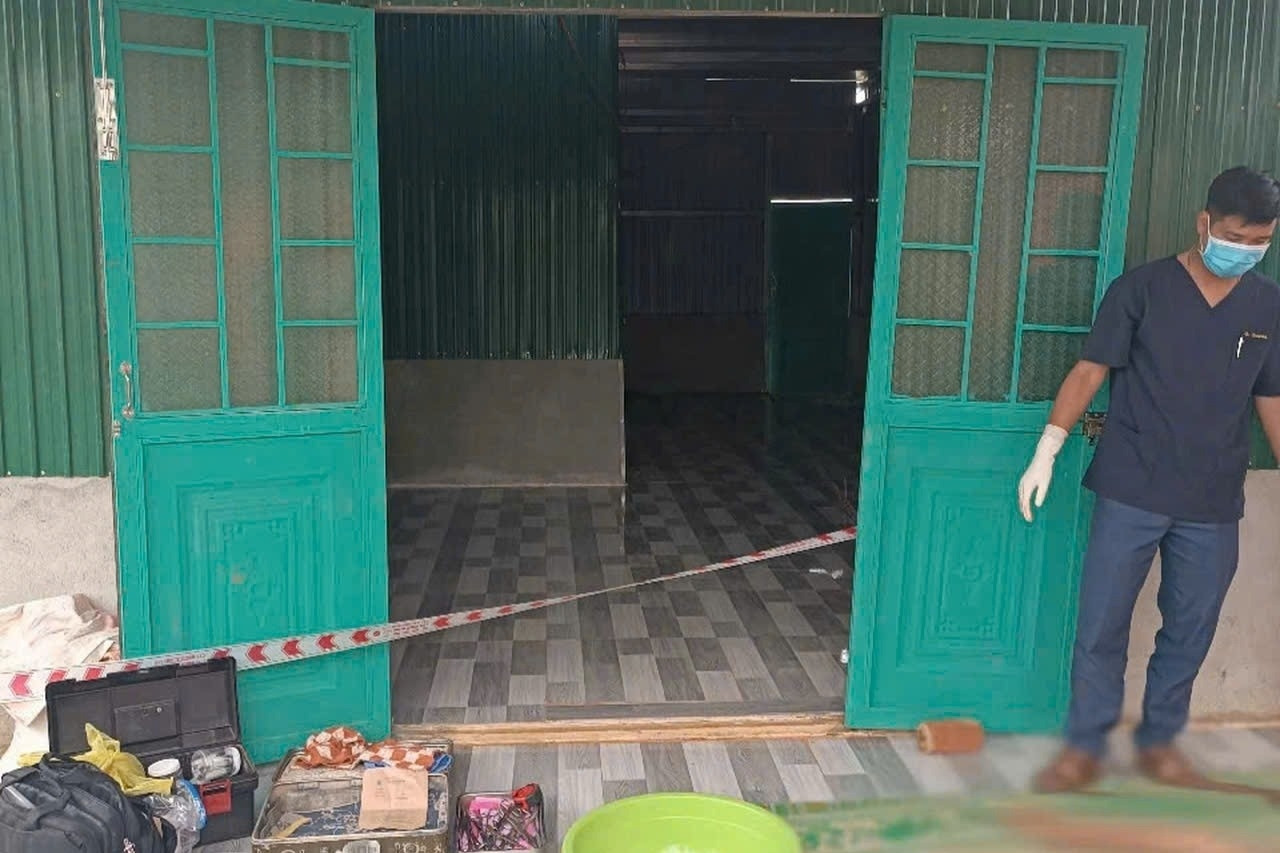 Đón con chung đi chơi không xin phép chồng cũ, người phụ nữ bị đâm tử vong