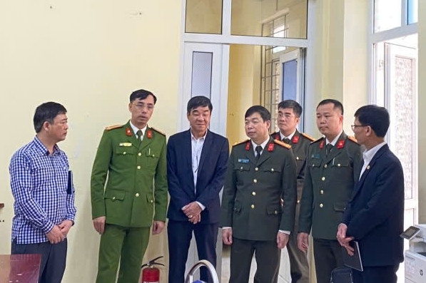 Giám đốc Công an tỉnh Bắc Giang thị sát công an cấp xã