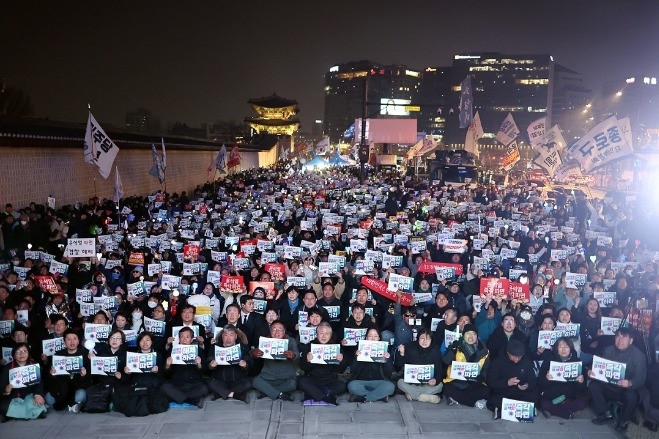 Hàn Quốc kêu gọi người dân tôn trọng phán quyết về Tổng thống Yoon Suk-yeol