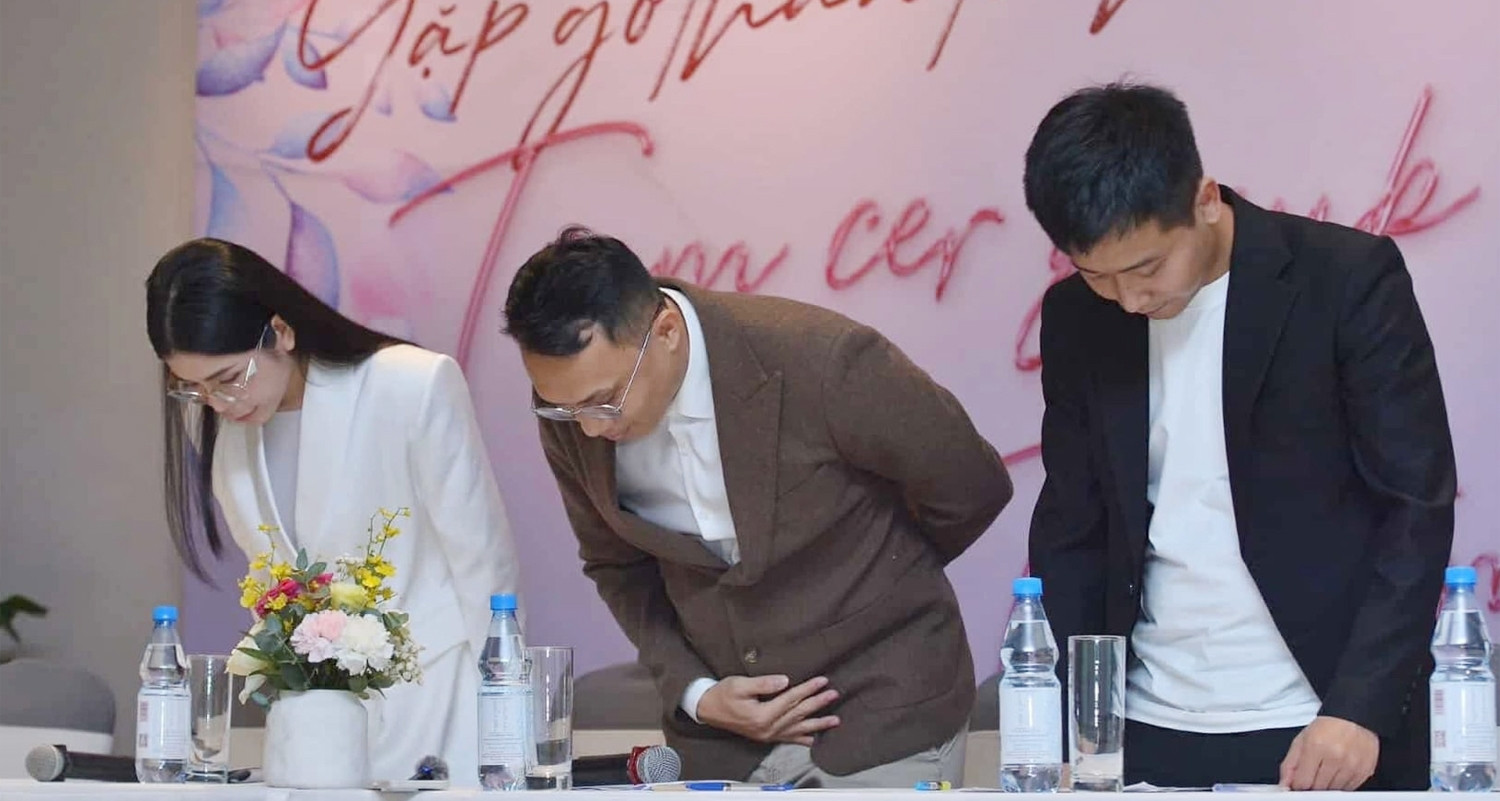 Hằng "Du Mục" bật khóc, Quang Linh Vlogs về châu Phi sau vụ quảng cáo "lố" kẹo rau