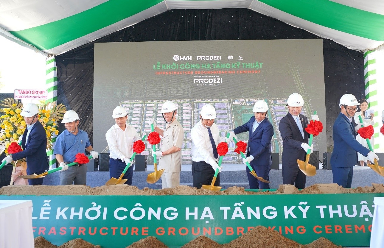 Khởi công khu công nghiệp sinh thái Prodezi ở Long An