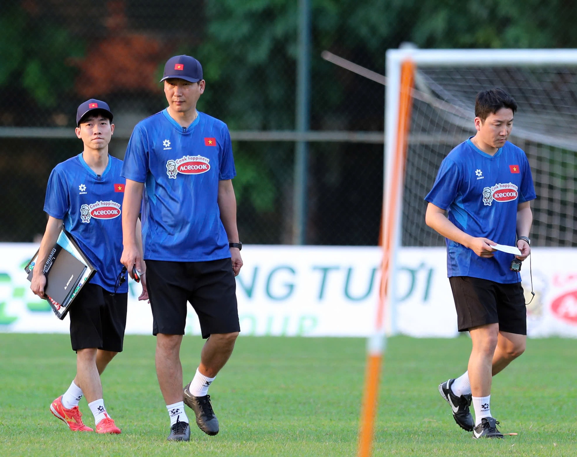 Tuyển Việt Nam: Khi HLV Kim Sang Sik không chỉ nhắm vé Asian Cup