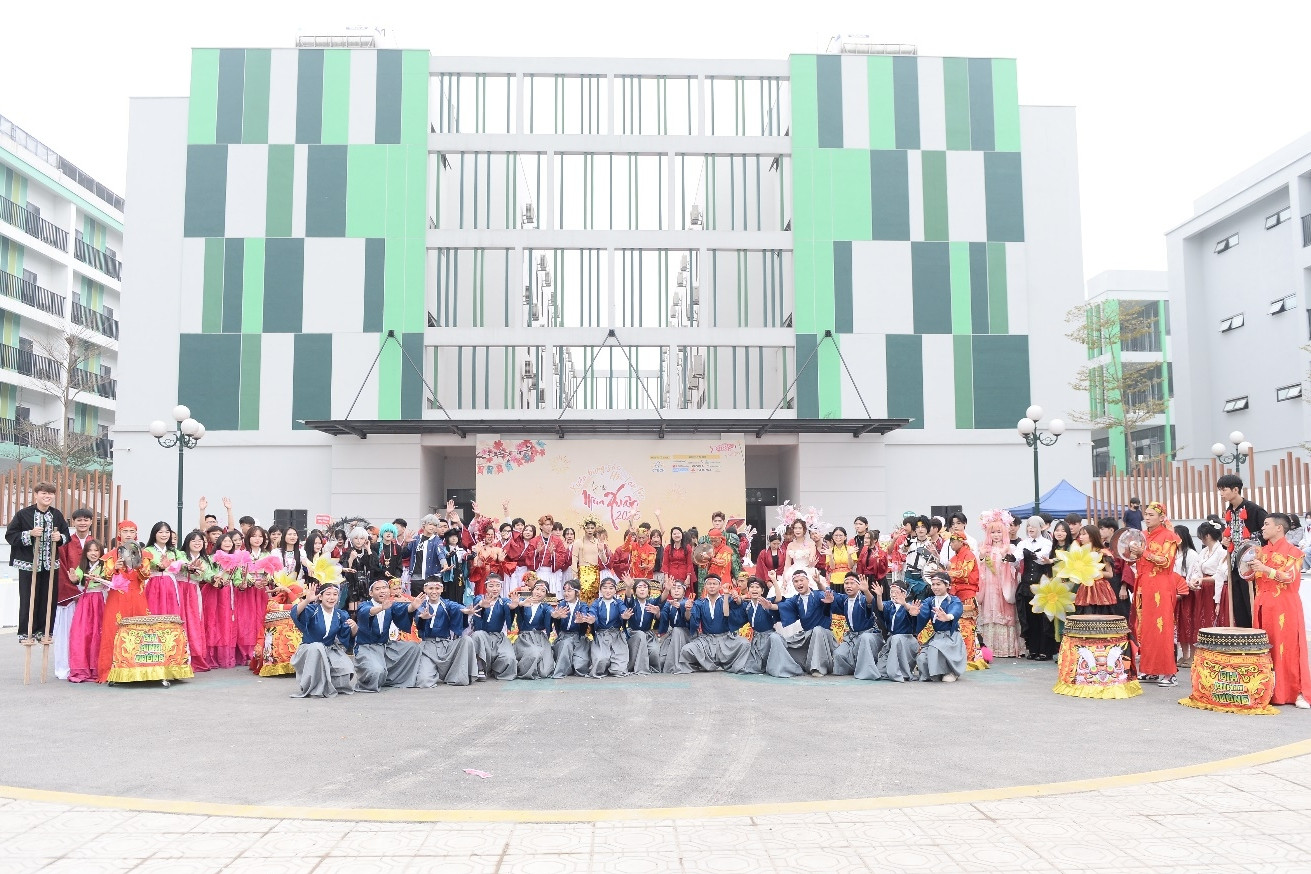 Lễ hội Mùa Xuân 2025 đậm sắc màu văn hóa Á đông ở CTECH