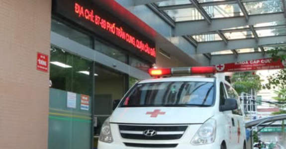 Nam thanh niên cầu cứu bác sĩ sau sai lầm khi đi công tác