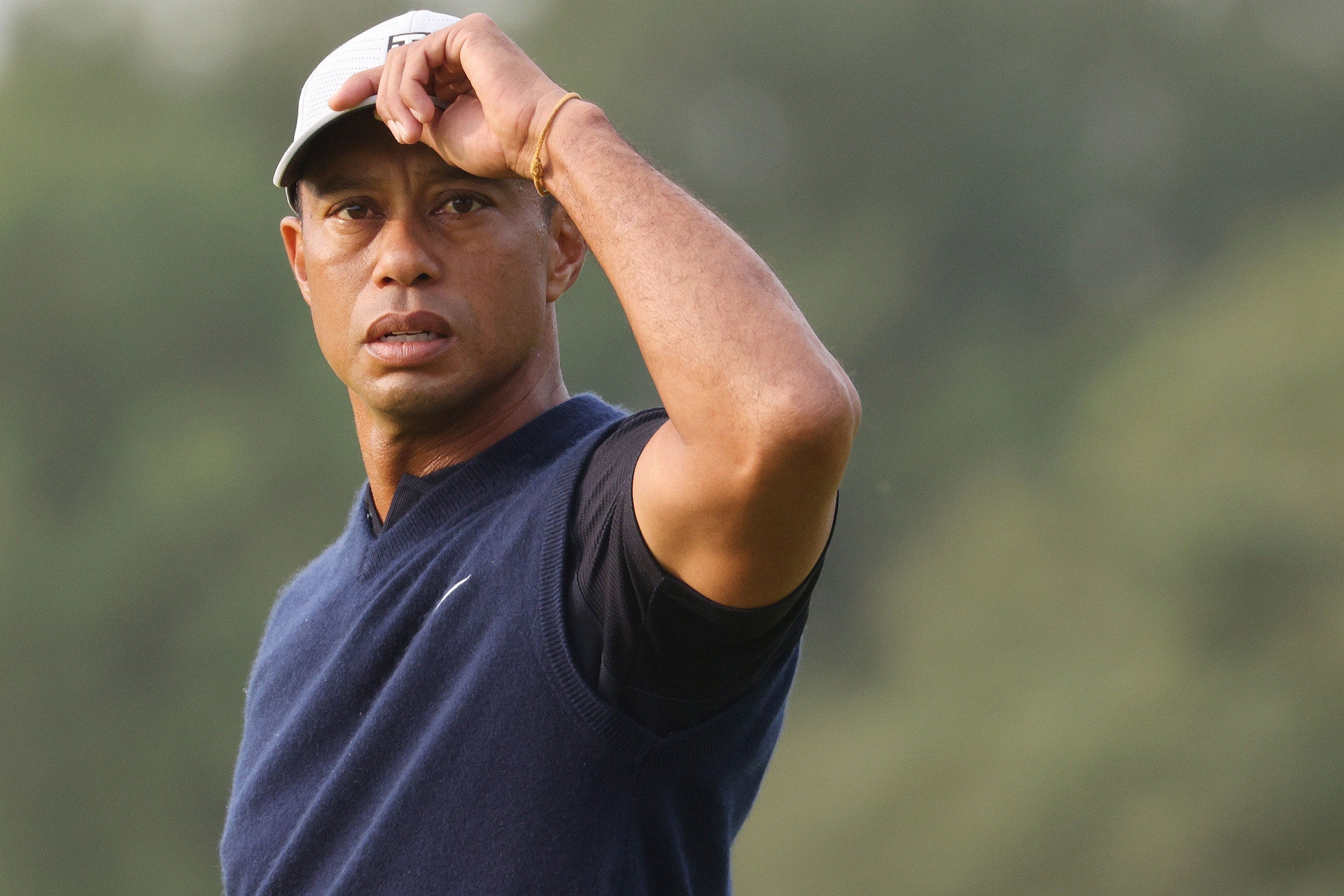 Tiger Woods không dự The Masters: Huyền thoại và nốt trầm buồn