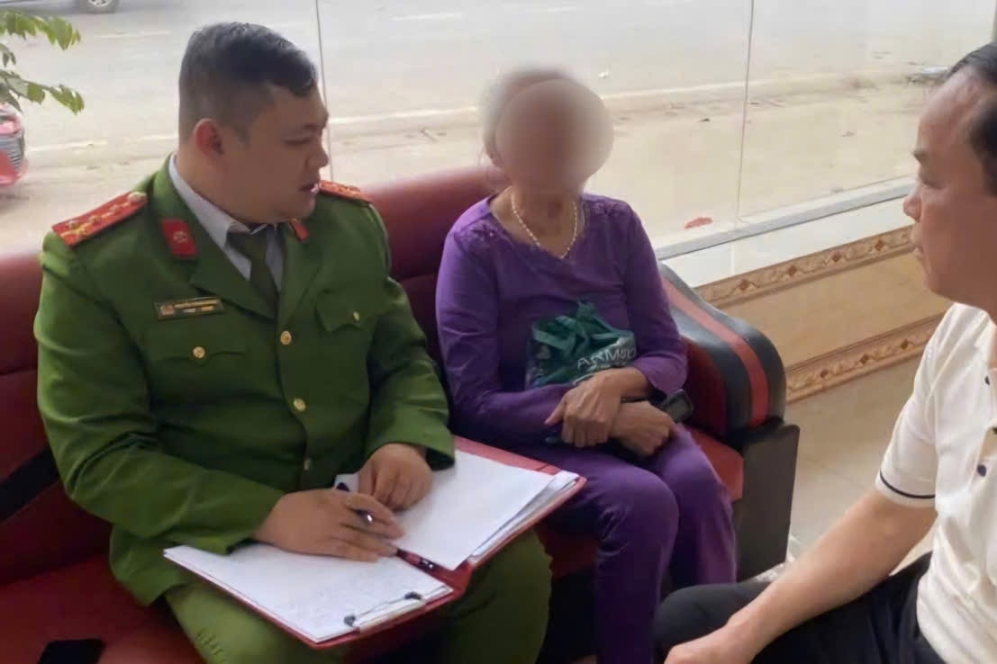 Vị khách mang 270 triệu với biểu hiện lạ, chủ tiệm vàng ra quyết định bất ngờ