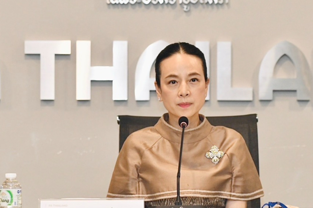 Madam Pang chờ khởi kiện, mở chiến dịch cứu bóng đá Thái Lan