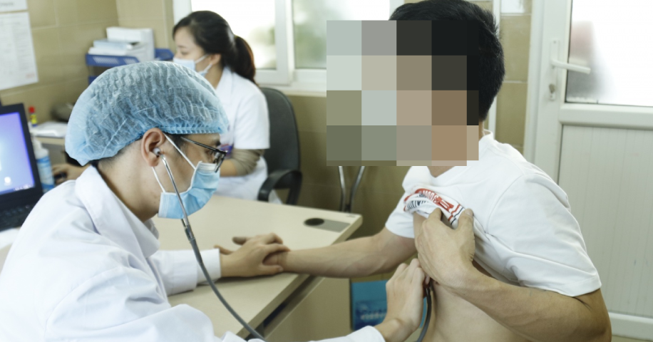 Người anh bàng hoàng phát hiện bệnh ung thư giống hệt em trai vừa qua đời