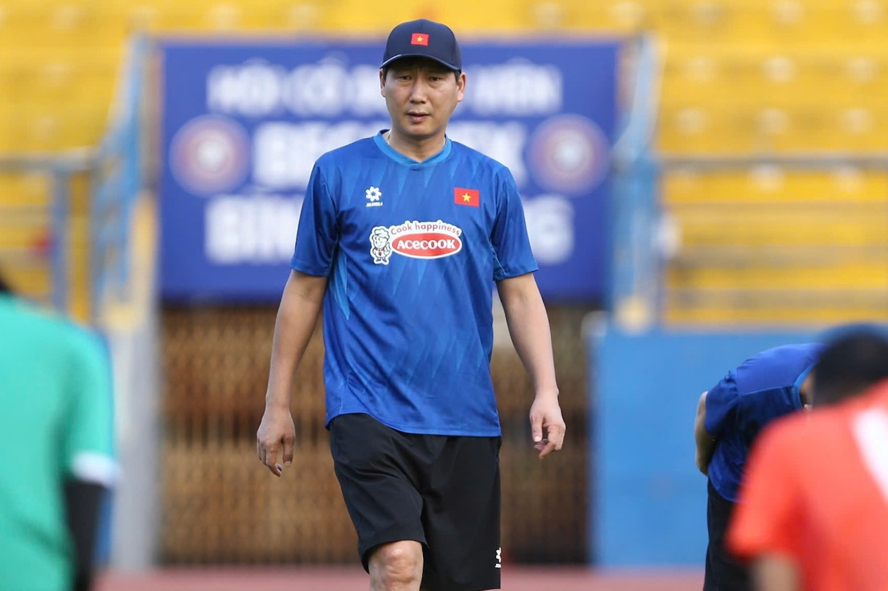 Tuyển Việt Nam và liều thuốc thử phải... kêu