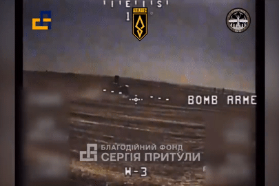 Video UAV Ukraine phá hủy 4 hệ thống Pantsir-S1 trị giá 56 triệu USD của Nga