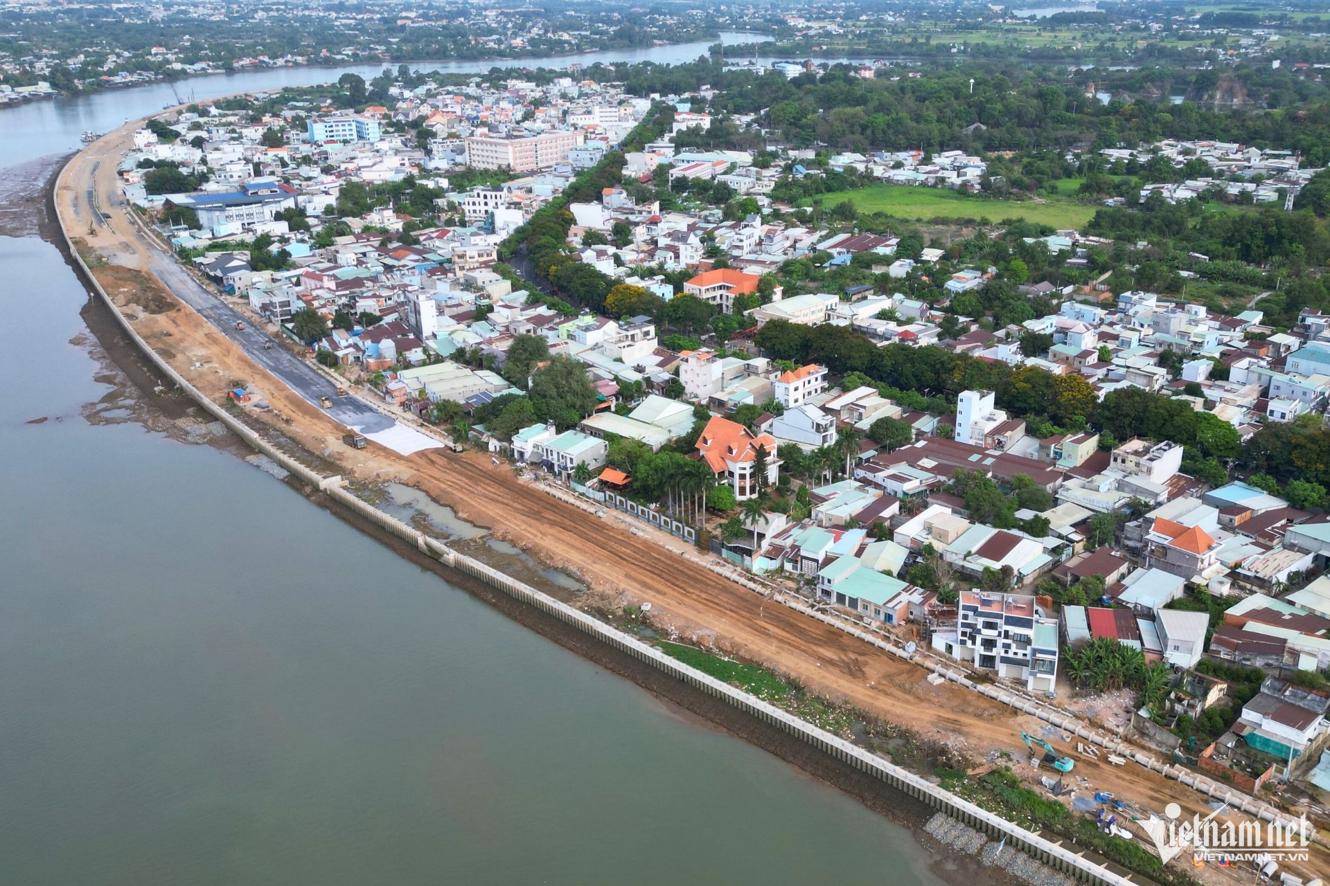 W-duong ven song10.jpg