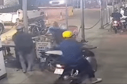 Bản tin chiều 17/3: Hỏi vé qua phà, nhân viên bị khách lạ chém trọng thương