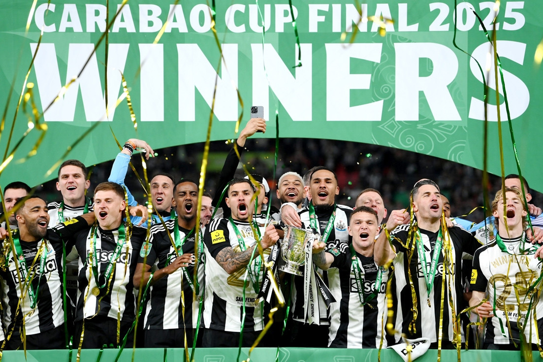Đánh bại Liverpool, Newcastle vô địch cúp Liên đoàn Anh