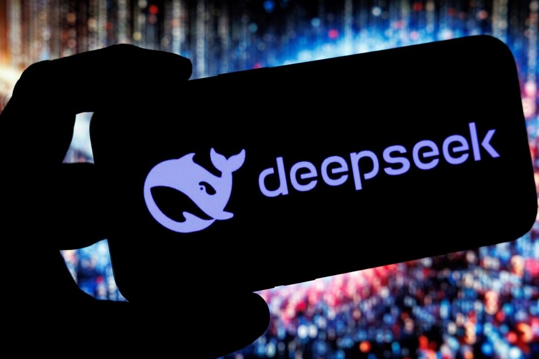 DeepSeek: Từ báu vật quốc gia đến cảnh 'chim lồng, cá chậu’