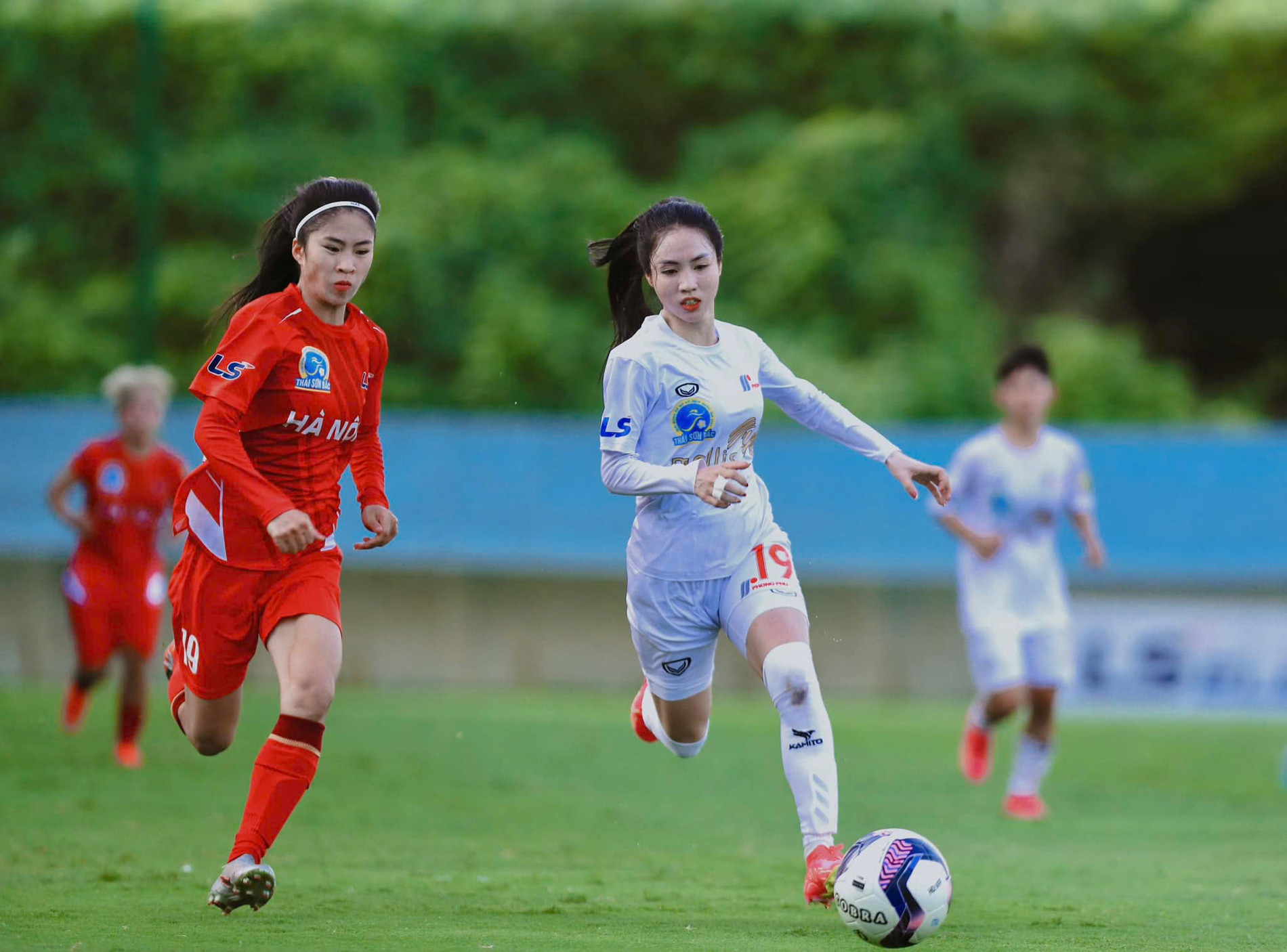 tran thi duyen 10.jpg