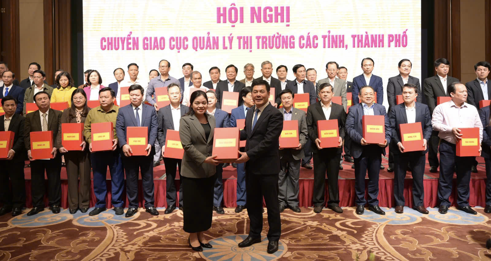 63 Cục Quản lý thị trường chính thức được chuyển giao về các địa phương