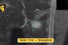 Video UAV Ukraine thả bom phá tung xe tăng T-72 và xe bọc thép của Nga