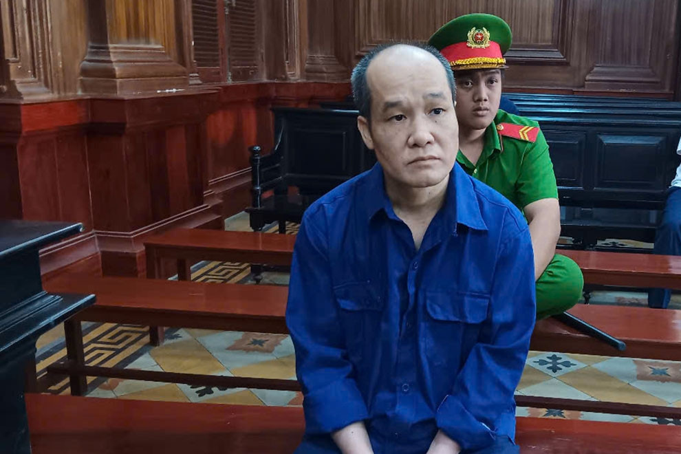 Chủ tịch mang đất biệt thự của khách đi thế chấp ngân hàng, cấn trừ nợ