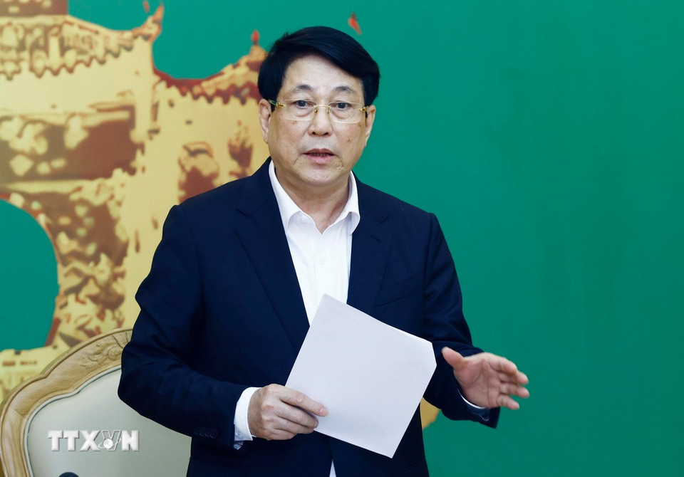 chu tich nuoc chu tri hoi nghi thong qua du thao ket qua kiem tra voi ban thuong vu tinh uy hung yen 7922003 resize 3.jpg