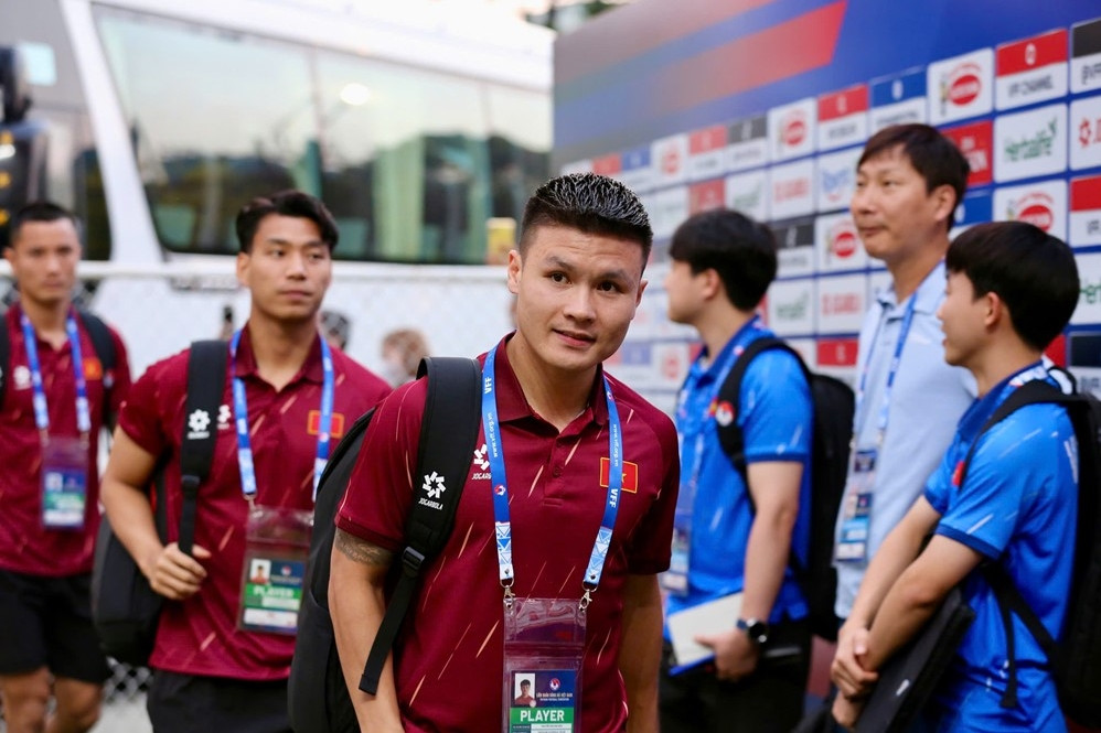 Trực tiếp bóng đá Việt Nam 2-0 Campuchia: Hai Long sút phạt mẫu mực