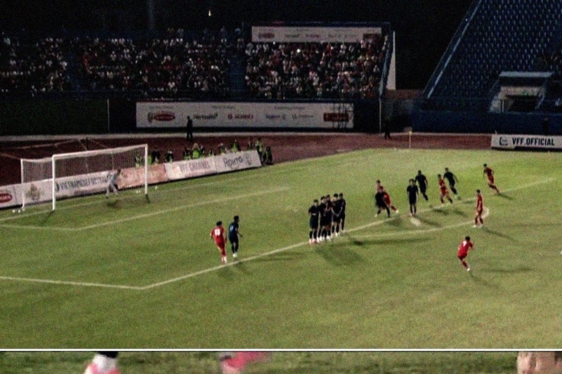 Video Hai Long sút phạt đẳng cấp thế giới vào lưới Campuchia