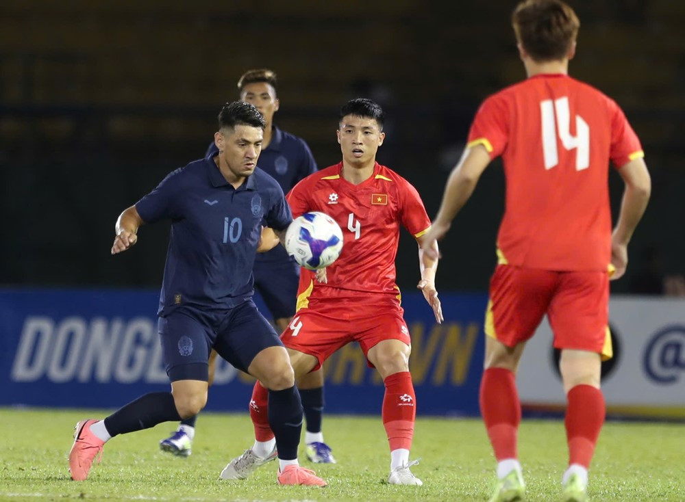 viet nam vs campuchia 1.jpg