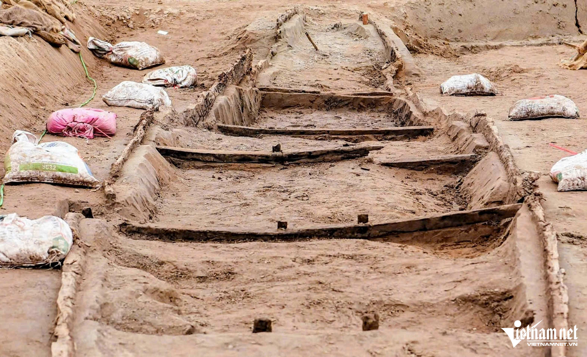 W-thuyền bắc ninh_10.JPG.jpg