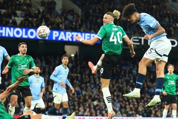 Pep tuyên bố về Man City, diễn biến bất ngờ tương lai De Bruyne