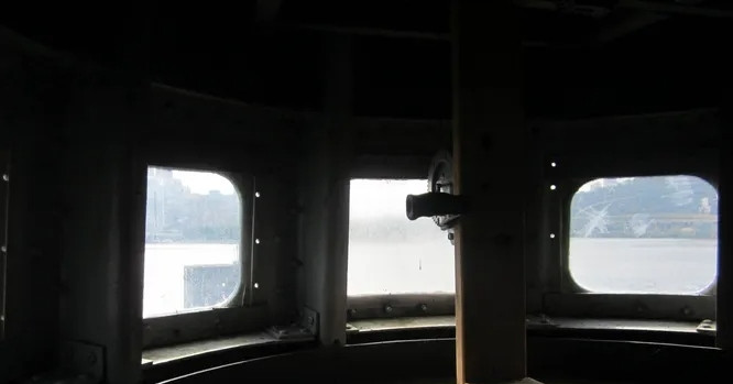 Công nghệ bí ẩn giúp Nga thiết kế cửa sổ kính cho tàu ngầm