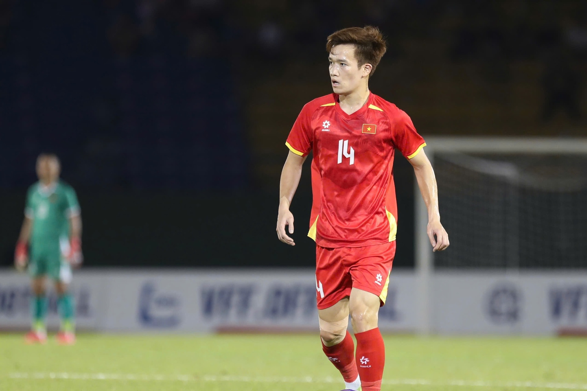 Hoàng Đức giúp HLV Kim Sang Sik thở phào