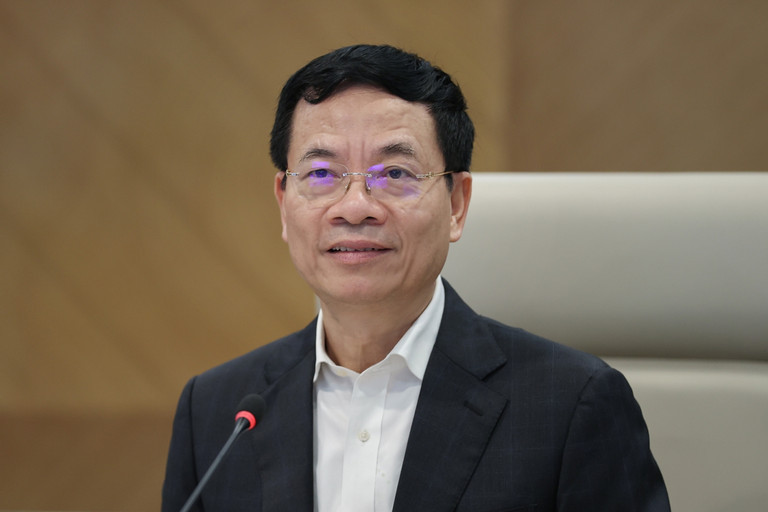 nguyen manh hung 2 23691.jpg