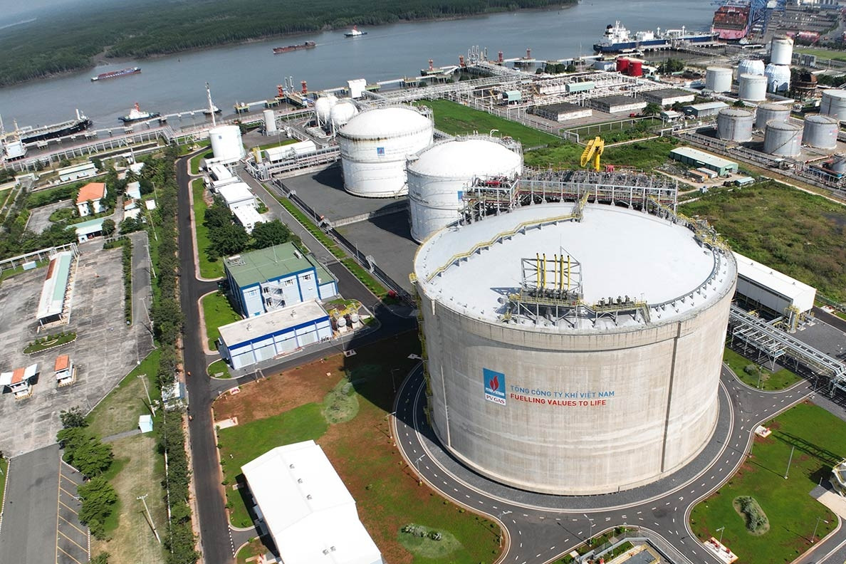 'Ông lớn' dầu khí PV Gas bị Sở Giao dịch chứng khoán nhắc nhở