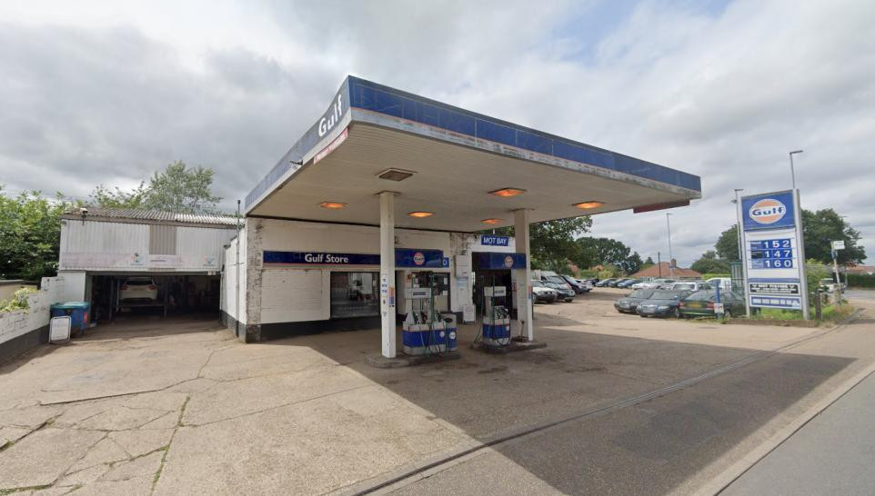 popular car garage closes 40 980779902.jpg