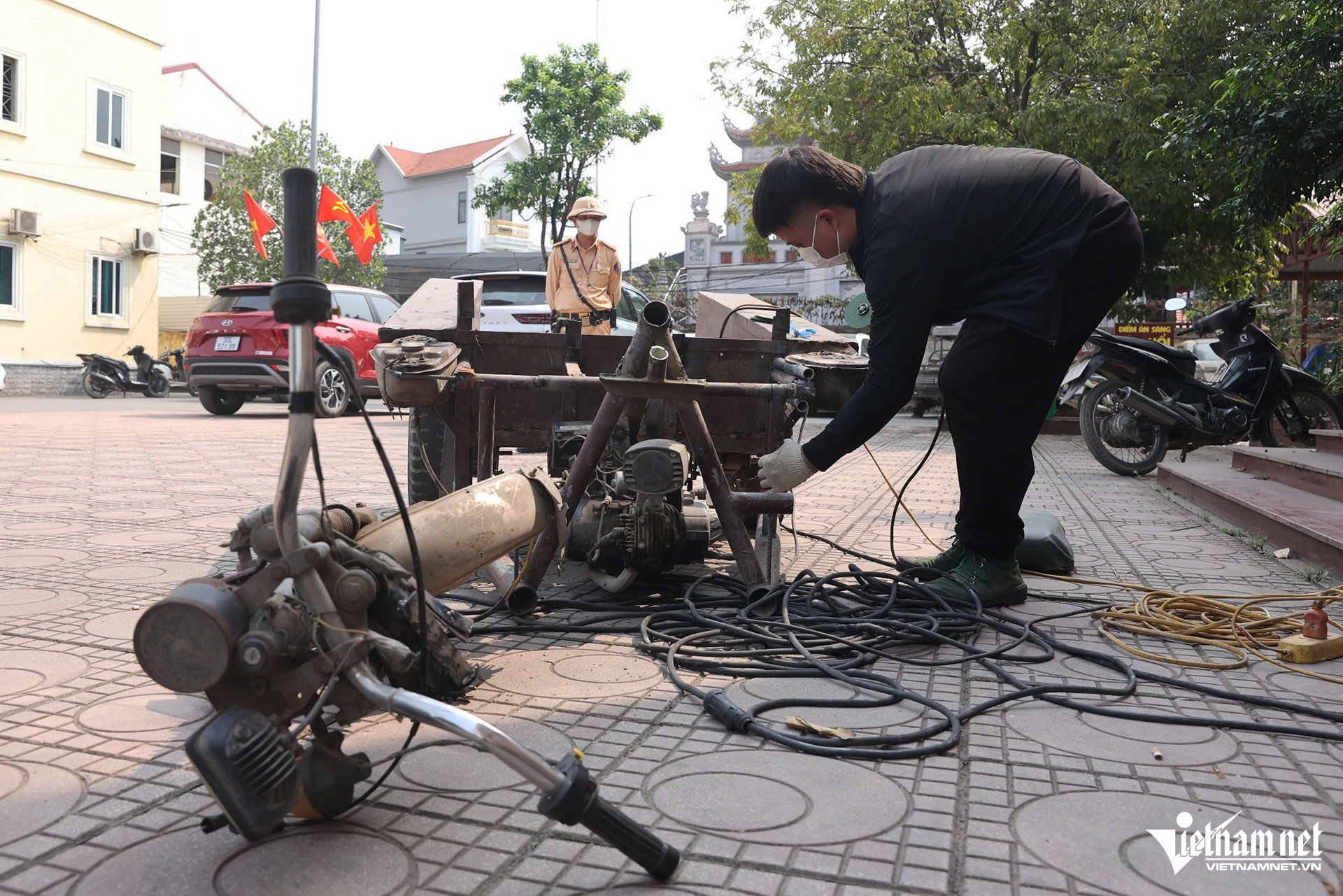 W-z6424544411093_16c362d25e0ad7d150a7dbc369522e2e copy.jpg