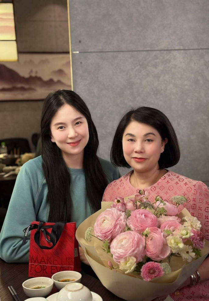 batch_485802955101648274815769786435910621465249166n 23484205.jpg