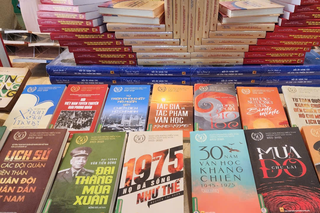 Đại tá, nhà văn Chu Lai: Chiến tranh là 'siêu đề tài'