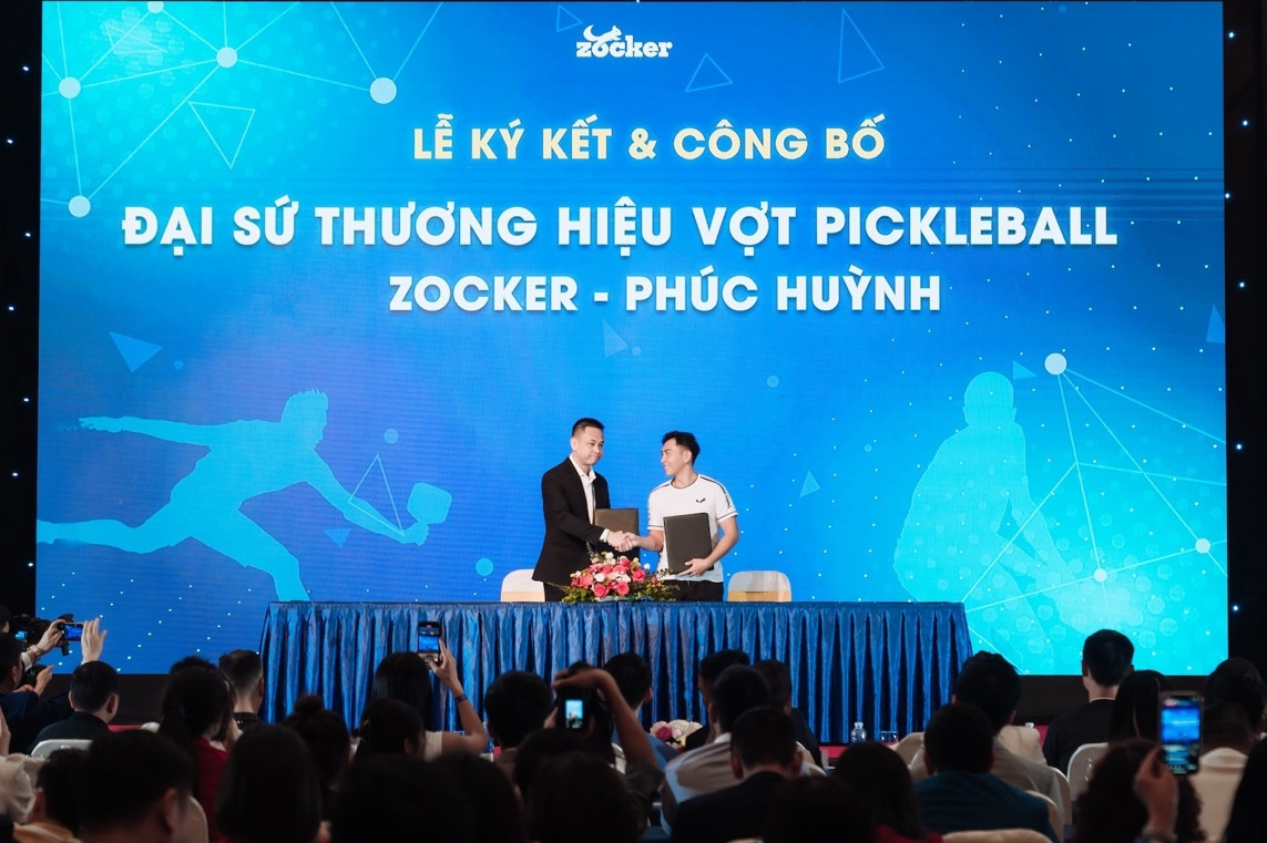 Top 1 Pickleball châu Á Phúc Huỳnh kết hợp với Zocker ra mắt sản phẩm mới