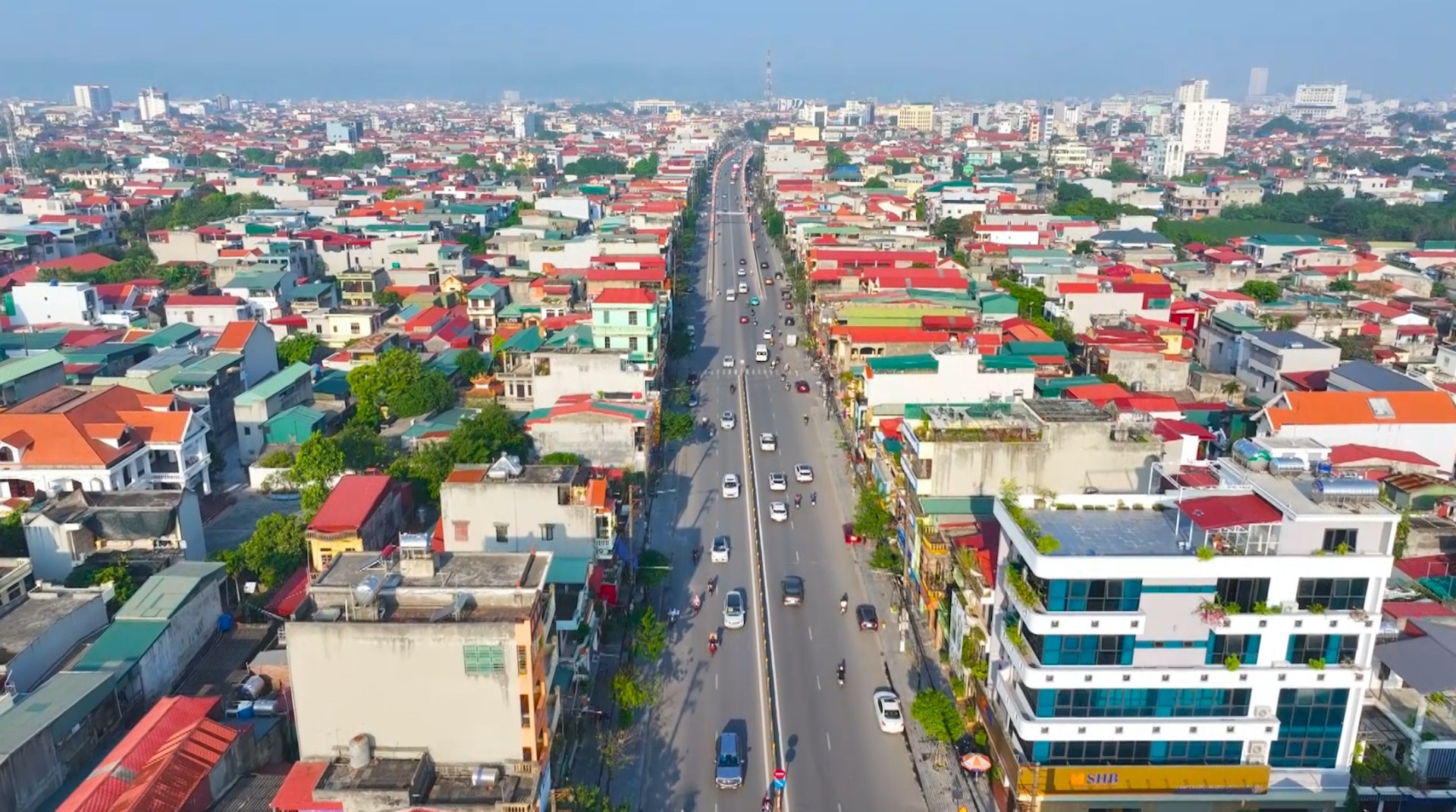 tp hoa lu ninh binh vietnamnet.jpg