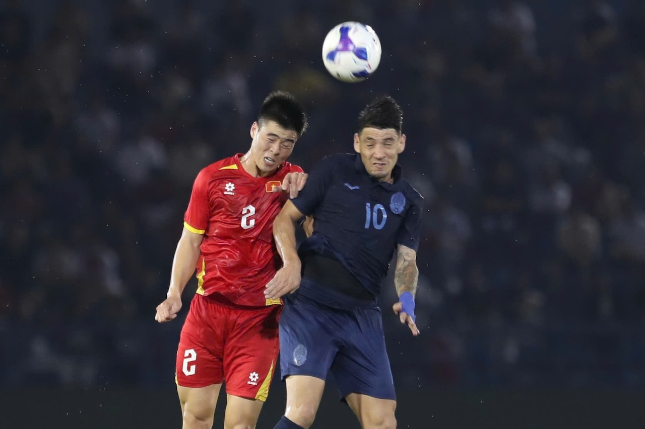 Tuyển Việt Nam và những âu lo sau chiến thắng