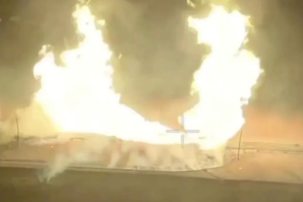 Ukraine tố Nga tự tấn công cơ sở khí đốt, Đức bắt tàu thuộc ‘hạm đội bóng tối’