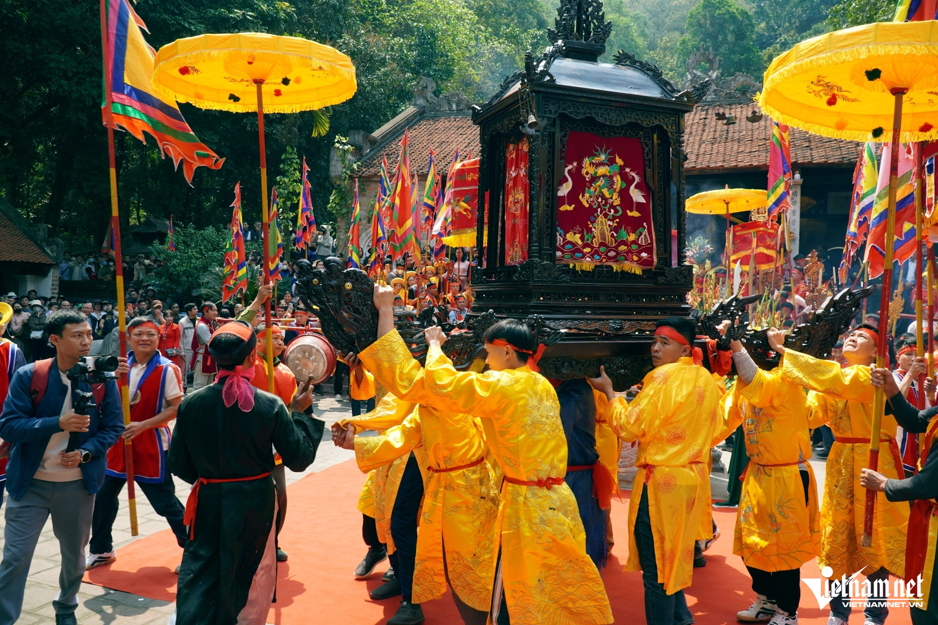 W-a5Độc đáo lễ rước kiệu.JPG.jpg