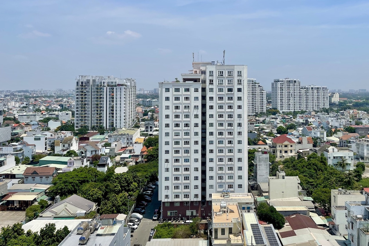 Bán nhà vì không gồng nổi lãi vay, gia đình trẻ TPHCM gian nan tìm thuê căn hộ