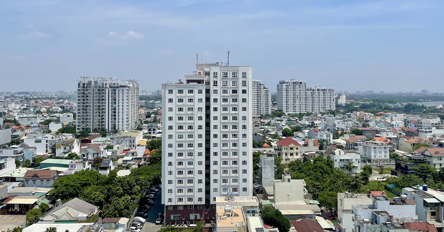 Bán nhà vì không gồng nổi lãi vay, gia đình trẻ TPHCM gian nan tìm thuê căn hộ