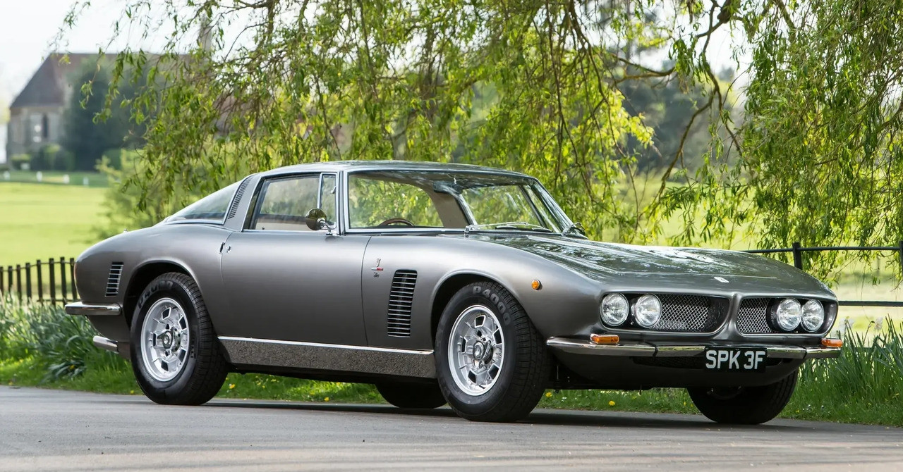 Khám phá 10 mẫu xe thể thao cổ điển đẹp nhất của Ý: Di sản của Ferrari