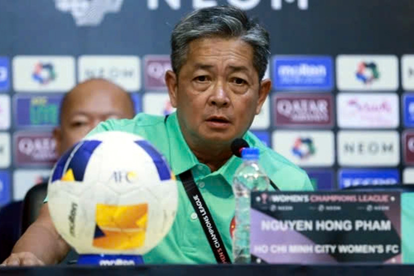 Nữ TP.HCM ngược dòng kinh điển, HLV Hồng Phẩm nói gì